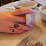 тату диамант на пальце 02.12.2019 №073 -diamond finger tattoo- tatufoto.com