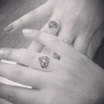 тату диамант на пальце 02.12.2019 №074 -diamond finger tattoo- tatufoto.com