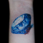 тату диамант на руке 02.12.2019 №071 -diamond tattoo on the arm- tatufoto.com