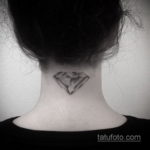 тату диамант на шее 02.12.2019 №001 -diamond neck tattoo- tatufoto.com