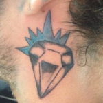 тату диамант на шее 02.12.2019 №041 -diamond neck tattoo- tatufoto.com