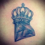тату диамант с короной 02.12.2019 №022 -diamond tattoo with crown- tatufoto.com