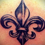 фото рисунка тату с геральдической лилией 14.12.2019 №017 -heraldic lily- tatufoto.com