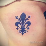 фото рисунка тату с геральдической лилией 14.12.2019 №095 -heraldic lily- tatufoto.com