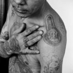 фото тату эполет на плече (погон) 10.12.2019 №017 -tattoo epaulettes- tatufoto.com