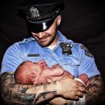 @thekingpinofsmoke – фото полицейского с татуировками для сайта tatufoto.com 2