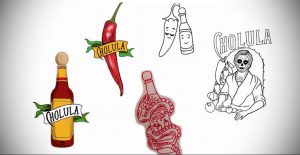Фотография с эскизами татуировок, изображающих бутылки и перцы чили Cholula. Черно-белые рисунки в стиле традиционной татуировки.