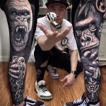 Две реалистичные тату на всю ногу с обезьянами – tatufoto.com
