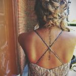 класная женская тату 21.01.2020 №194 -beautiful female tattoo- tatufoto.com