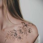 крутая женская татуировки 21.01.2020 №043 -cool female tattoos- tatufoto.com