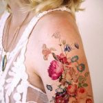 крутая женская татуировки 21.01.2020 №188 -cool female tattoos- tatufoto.com