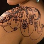 крутая женская татуировки 21.01.2020 №229 -cool female tattoos- tatufoto.com