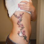крутая женская татуировки 21.01.2020 №242 -cool female tattoos- tatufoto.com