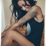 тату у девушки в купальнике 21.01.2020 №099 -tattoo in a girl in a swimsuit- tatufoto.com