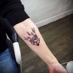 фото тату корона на запястье 02.01.2020 №021 -crown tattoo- tatufoto.com