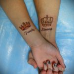 фото тату корона на запястье 02.01.2020 №047 -crown tattoo- tatufoto.com
