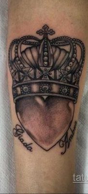 фото тату корона на запястье для девушек 02.01.2020 №1021 -crown tattoo- tatufoto.com