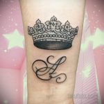 фото тату корона на запястье для девушек 02.01.2020 №1027 -crown tattoo- tatufoto.com