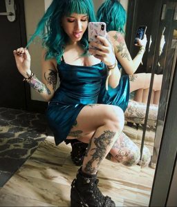 Skellaborealis – фото красивой девушки с татуировками для tatufoto.com от 23 февраля 2020 года 25
