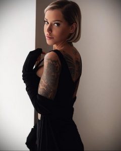 lolobe4 – фото красивой девушки с татуировками для tatufoto.com от 23 февраля 2020 года 22