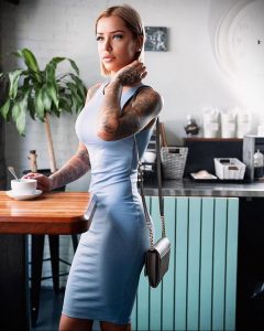 lolobe4 – фото красивой девушки с татуировками для tatufoto.com от 23 февраля 2020 года 29