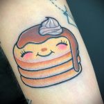 Фото татуировки с блинами к масленнице 24.02.2020 №038 -pancake tattoo- tatufoto.com
