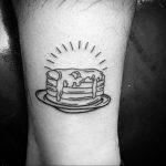 Фото татуировки с блинами к масленнице 24.02.2020 №124 -pancake tattoo- tatufoto.com