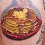 Фото татуировки с блинами к масленнице 24.02.2020 №151 -pancake tattoo- tatufoto.com