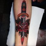 тату роза и кинжал для девушки 04.02.2020 №016 -rose tattoo for girl- tatufoto.com