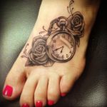 тату роза и часы для девушки 04.02.2020 №003 -rose tattoo for girl- tatufoto.com