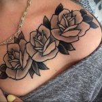 тату роза на груди девушки 04.02.2020 №006 -rose tattoo for girl- tatufoto.com