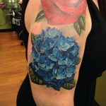 тату синяя роза для девушки 04.02.2020 №008 -rose tattoo for girl- tatufoto.com
