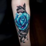 тату синяя роза для девушки 04.02.2020 №015 -rose tattoo for girl- tatufoto.com
