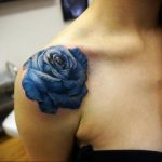 тату синяя роза для девушки 04.02.2020 №035 -rose tattoo for girl- tatufoto.com