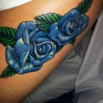 тату синяя роза для девушки 04.02.2020 №109 -rose tattoo for girl- tatufoto.com