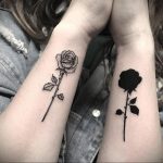 тату черная роза для девушки 04.02.2020 №012 -rose tattoo for girl- tatufoto.com