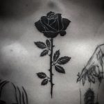 тату черная роза для девушки 04.02.2020 №078 -rose tattoo for girl- tatufoto.com