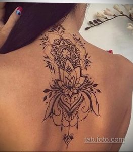 фото мехенди на лопатке 02.02.2020 №003 -mehendi on the shoulder blade- tatufoto.com