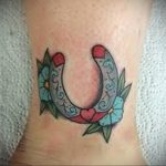 фото пример тату подкова 02.02.2020 №053 -horseshoe tattoo- tatufoto.com