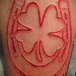 фото тату подкова для девушки 02.02.2020 №021 -horseshoe tattoo- tatufoto.com