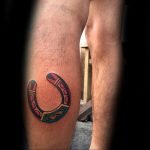 фото тату подкова для мужчин 02.02.2020 №007 -horseshoe tattoo- tatufoto.com