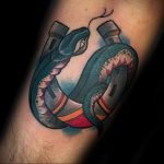 фото тату подкова для мужчин 02.02.2020 №022 -horseshoe tattoo- tatufoto.com