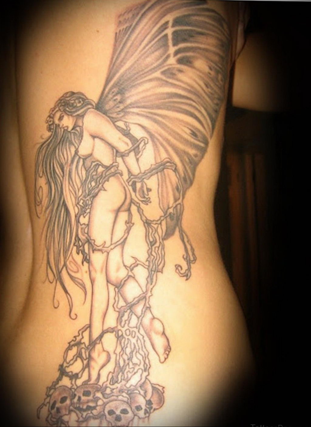 Фото тату про любовь рисунок ангела 03.02.2020 № 287 -angel tattoo- tatufot...