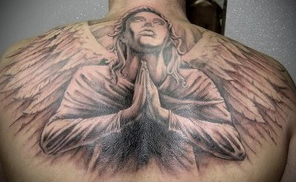 Фото тату с ангелом на спине 12.03.2020 № 135 -angel tattoo on the back- ta...