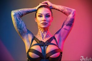 beephillips__ – фото сексуальной девушки модели с татуировками для сайта tatufoto.com - фото 8