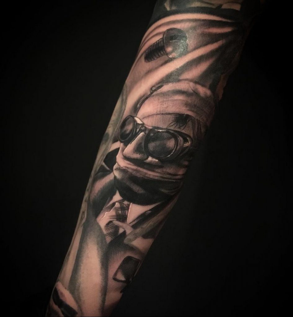 Татуировка с Человеком-Невидимкой – фото рисунка татуировки для сайта tatufoto.com 9