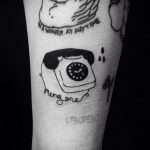 Фото примеры рисунков татуировки со стационарным телефоном на проводе от 11.03.2020 для сайта tatufoto.com 64