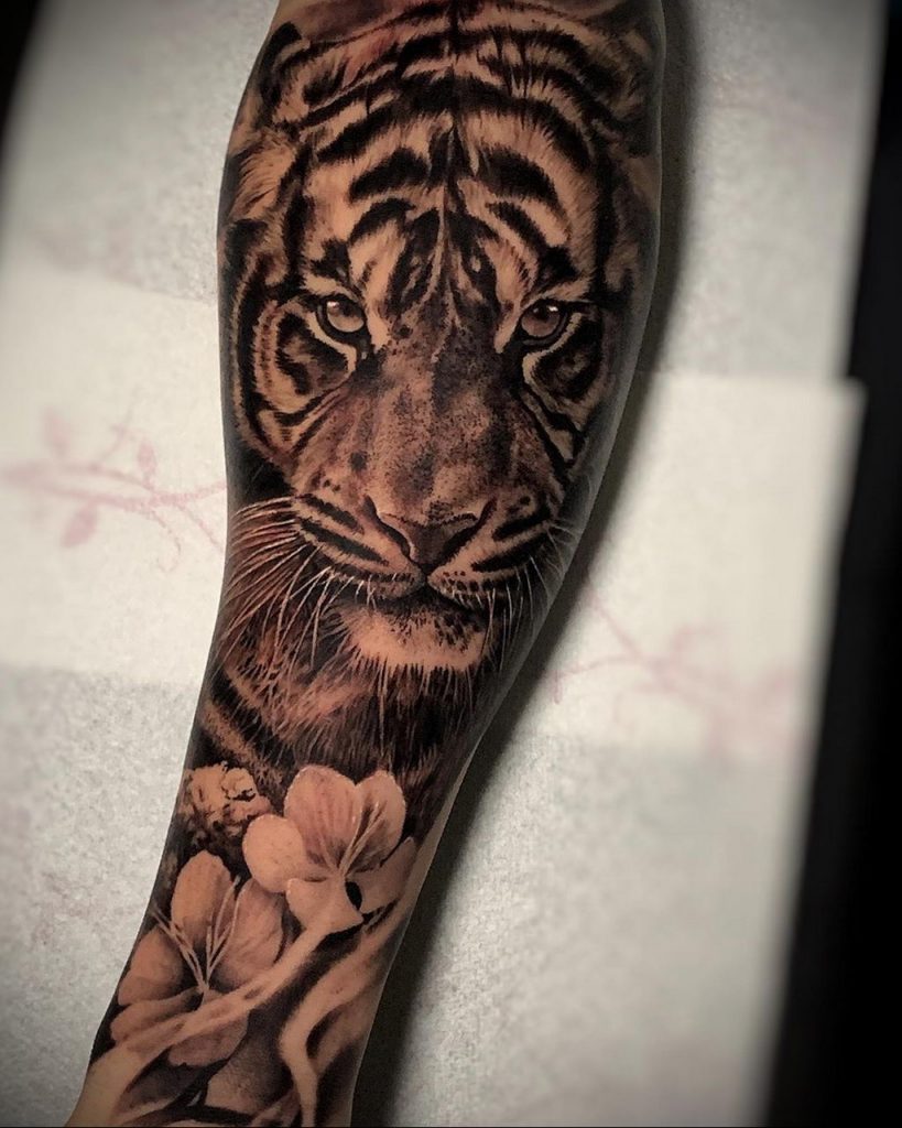 Фото примеры татуировок с тигром от 11.03.2020 – фото для tatufoto.com 10