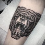 Фото тату мужской татуировки с животным 12.03.2020 №002 -animal tattoos- tatufoto.com