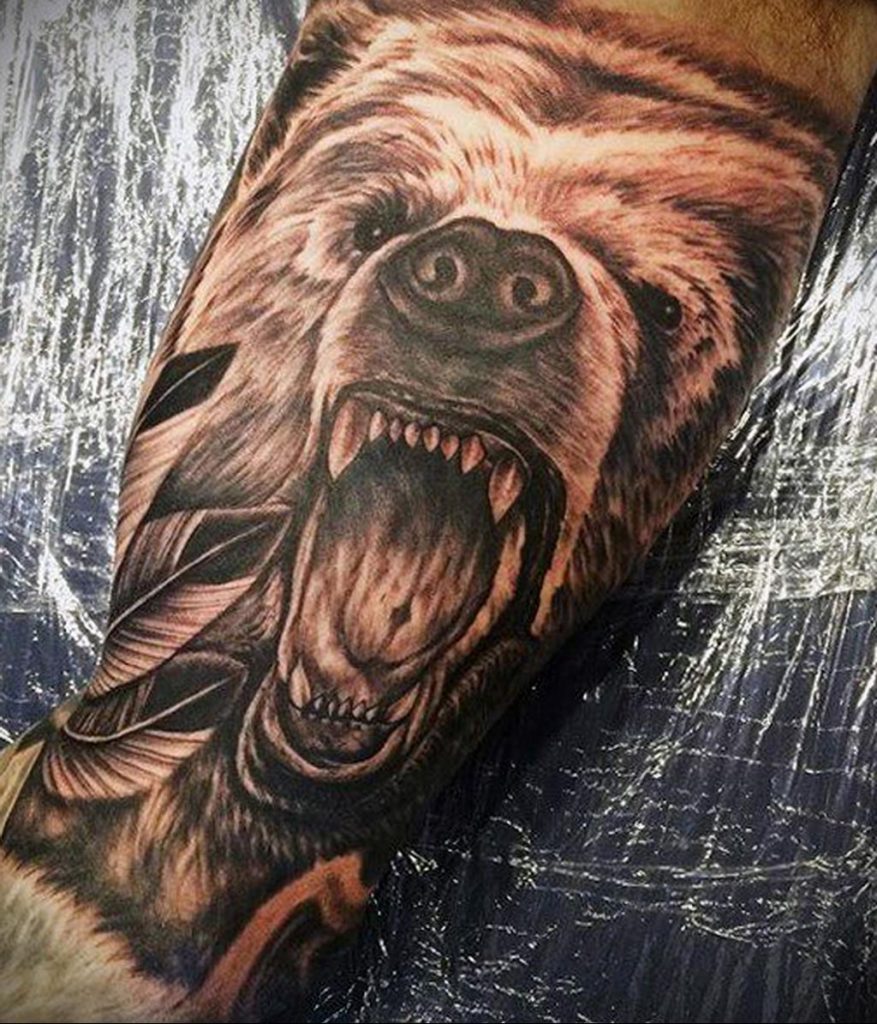 Фото тату мужской татуировки с животным 12.03.2020 №056 -animal tattoos- tatufoto.com